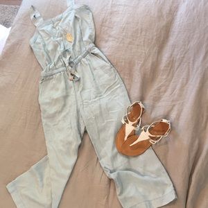 Ann Taylor Loft lightweight jumpsuit size small